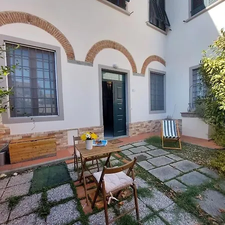 Simona 2 Apartment