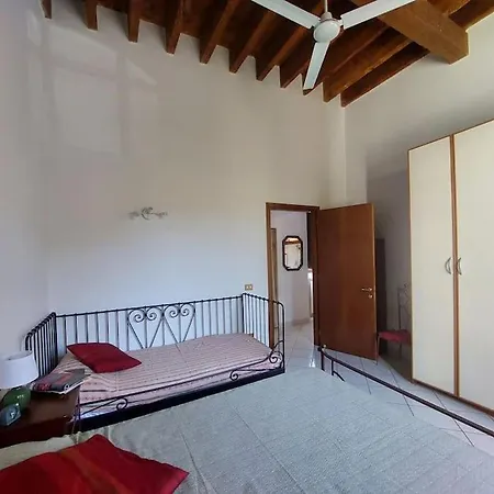 Simona 2 Apartment