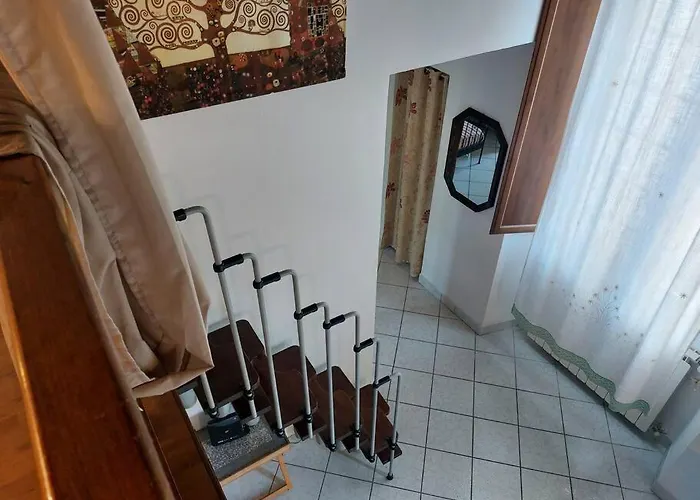 Simona 2 Apartment Florenz
