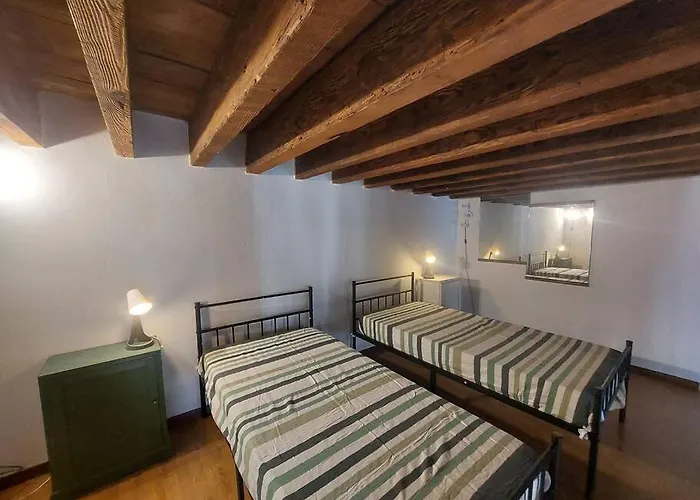 Simona 2 Apartment