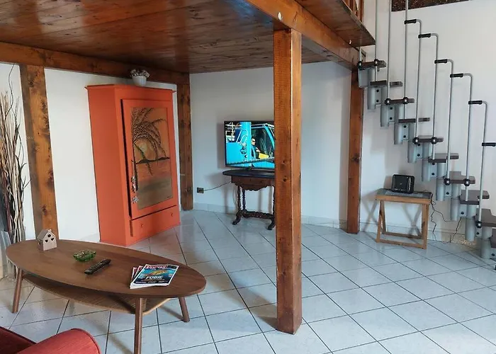 Simona 2 Apartment